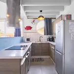 Loft Piscine Chauffee Et Couverte Nyaraló