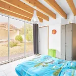 Loft Piscine Chauffee Et Couverte Nyaraló *