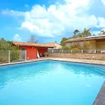 Nyaraló Loft Piscine Chauffee Et Couverte
