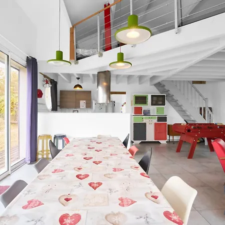 Loft Piscine Chauffee Et Couverte *