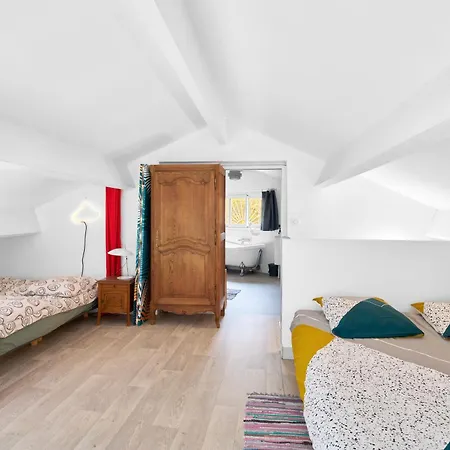 Loft Piscine Chauffee Et Couverte Sauvignac