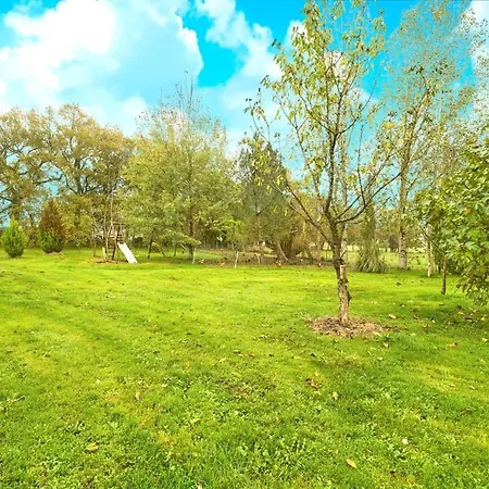 Loft Piscine Chauffee Et Couverte Holiday home *